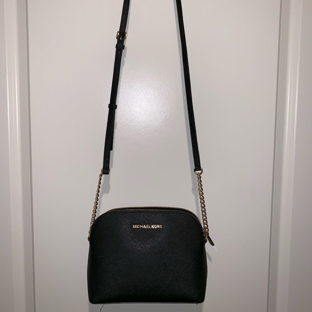 MICHAEL KORS black body bag